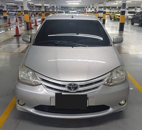 TOYOTA ETIOS 1.3 XS 16V FLEX 4P MANUAL